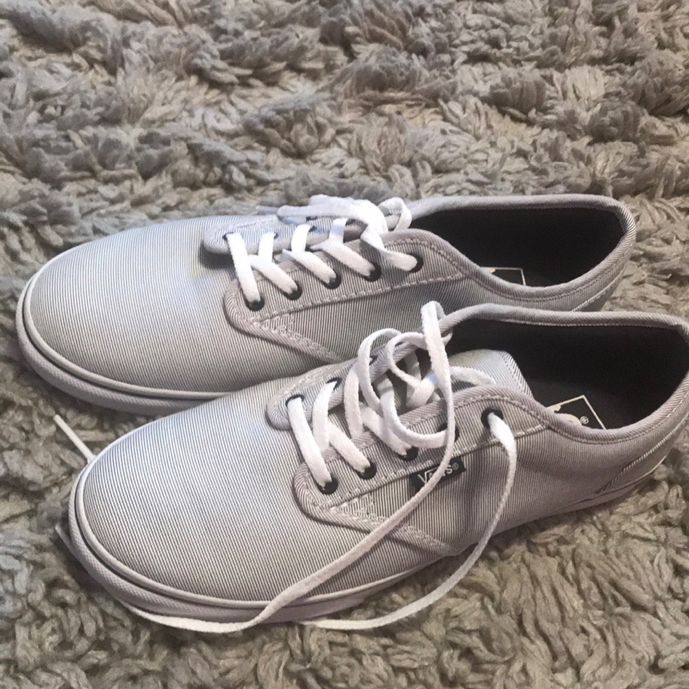 VANS // stripped - Picture 2 of 4